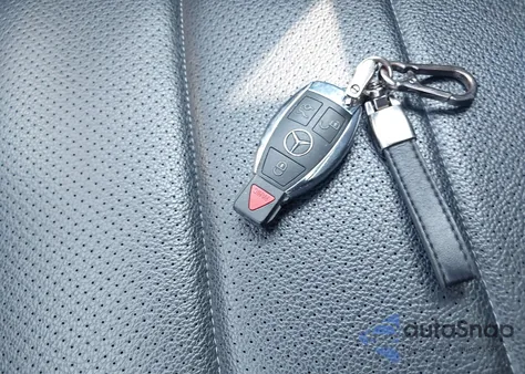 2018 Mercedes-Benz Glc from USA, damaged, VIN WDC0G4KB0JV083848